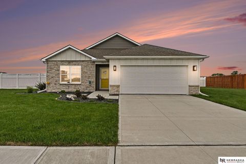 Photo of 1985 N Kara Way, Fremont, NE 68025 (MLS # 22610746)