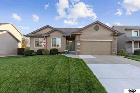 Photo of 17571 Taylor Street, Omaha, NE 68116 (MLS # 22529348)