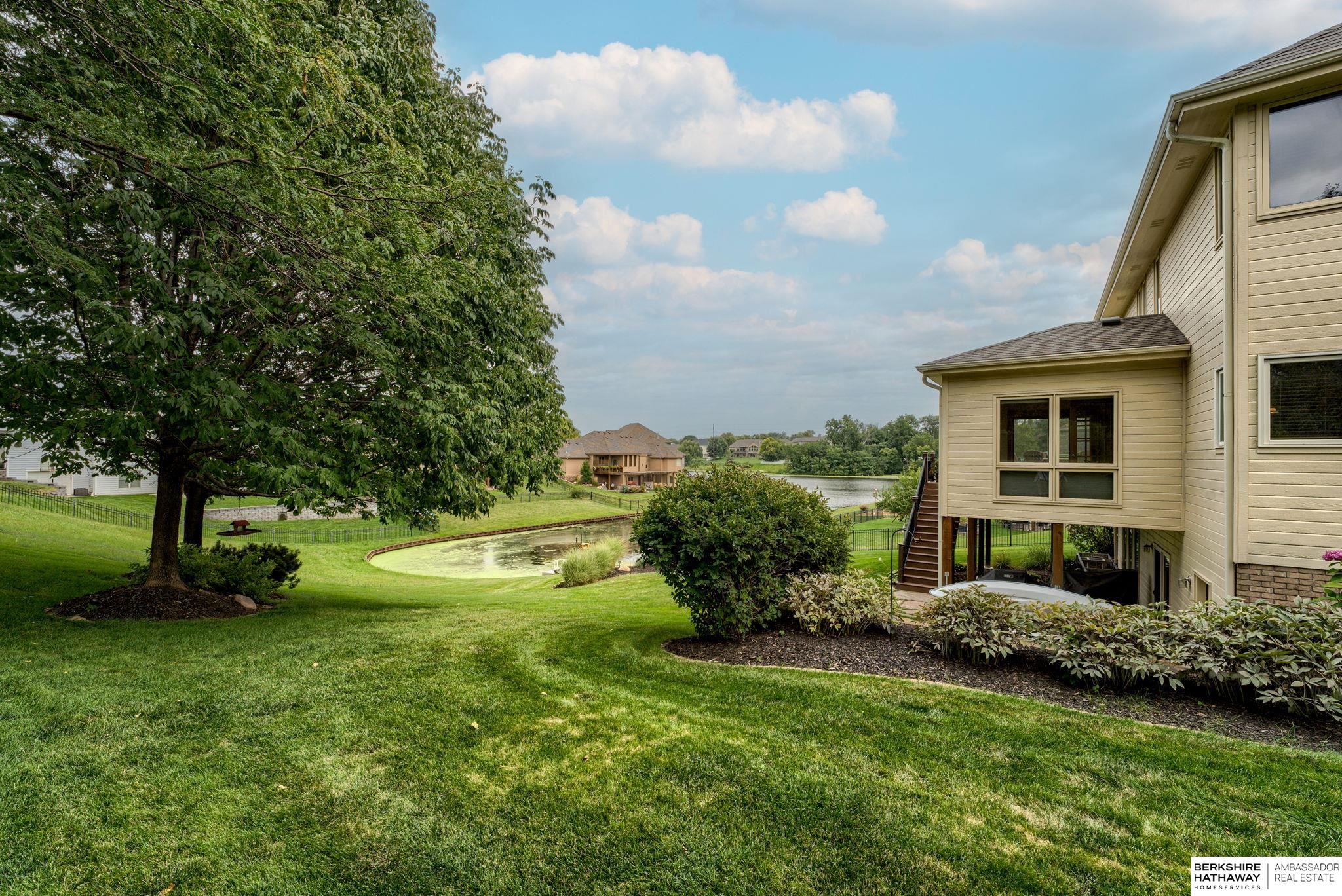 Bellevue, Nebraska 68133, United States, 4 Bedrooms Bedrooms, ,3 BathroomsBathrooms,Residential,Active,236627