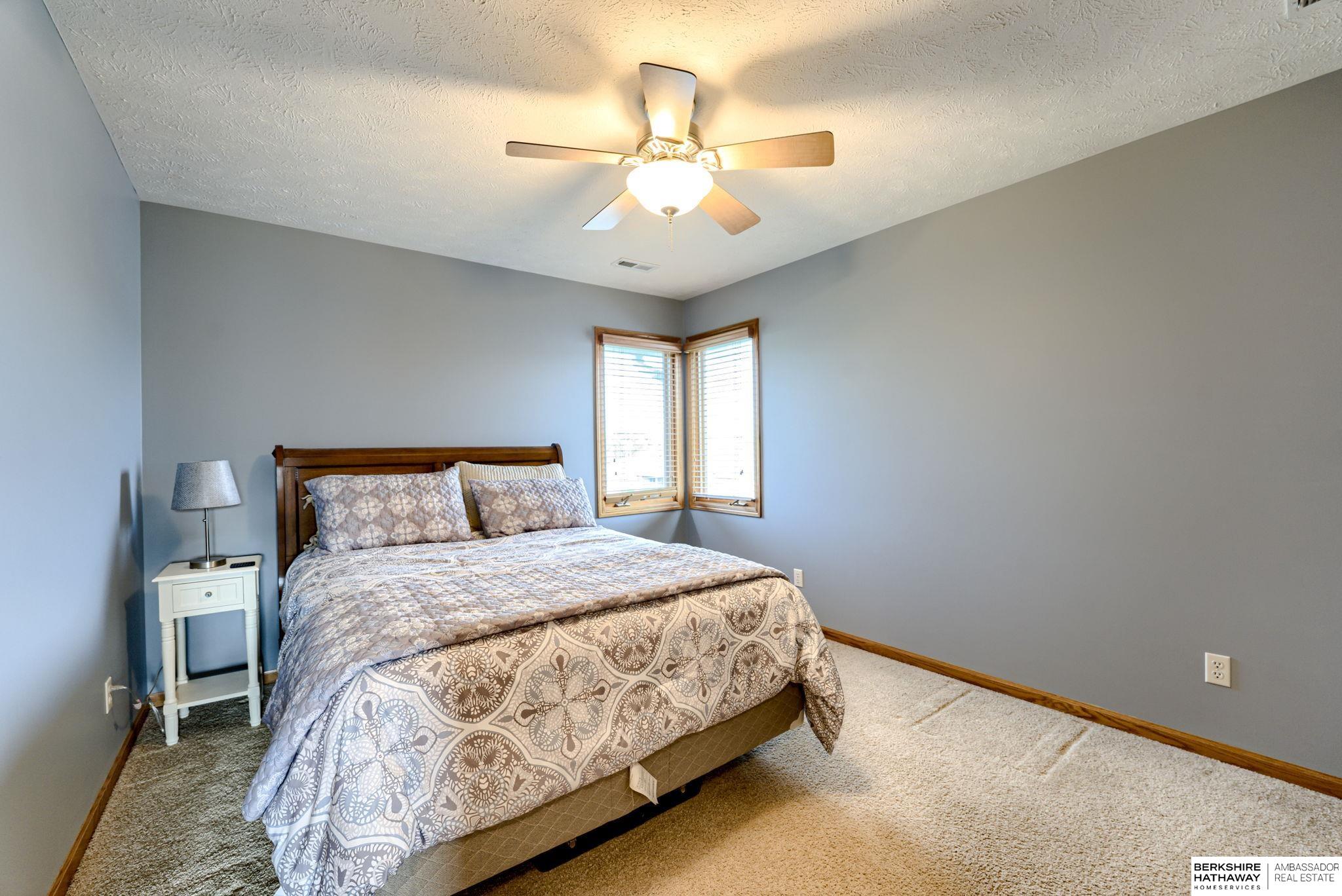 Bellevue, Nebraska 68133, United States, 4 Bedrooms Bedrooms, ,3 BathroomsBathrooms,Residential,Active,236627