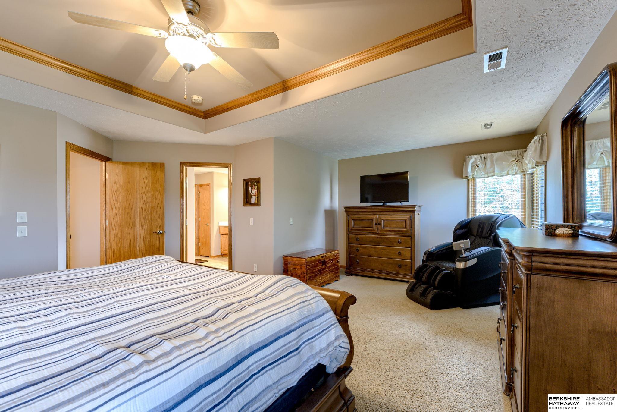 Bellevue, Nebraska 68133, United States, 4 Bedrooms Bedrooms, ,3 BathroomsBathrooms,Residential,Active,236627