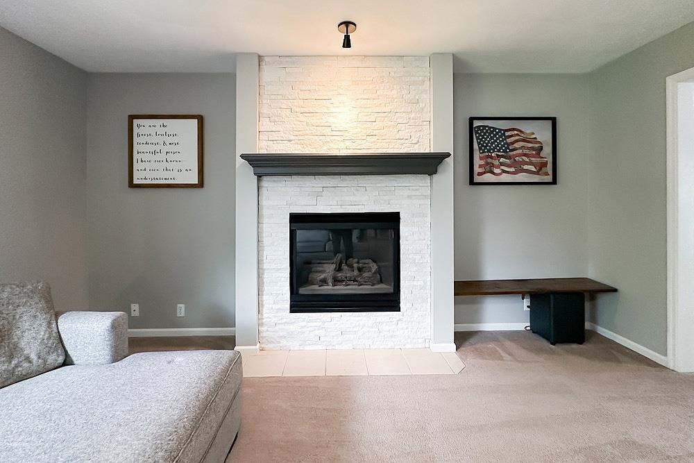 Omaha, Nebraska 68135, United States, 5 Bedrooms Bedrooms, ,2 BathroomsBathrooms,Residential,Pending,141382