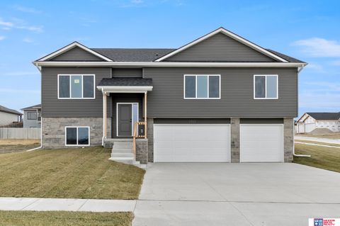 Photo of 1755 W Trout Drive, Lincoln, NE 68521 (MLS # 22605437)