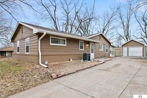 Photo of 5221 W Zeamer Street, Lincoln, NE 68524 (MLS # 22601638)