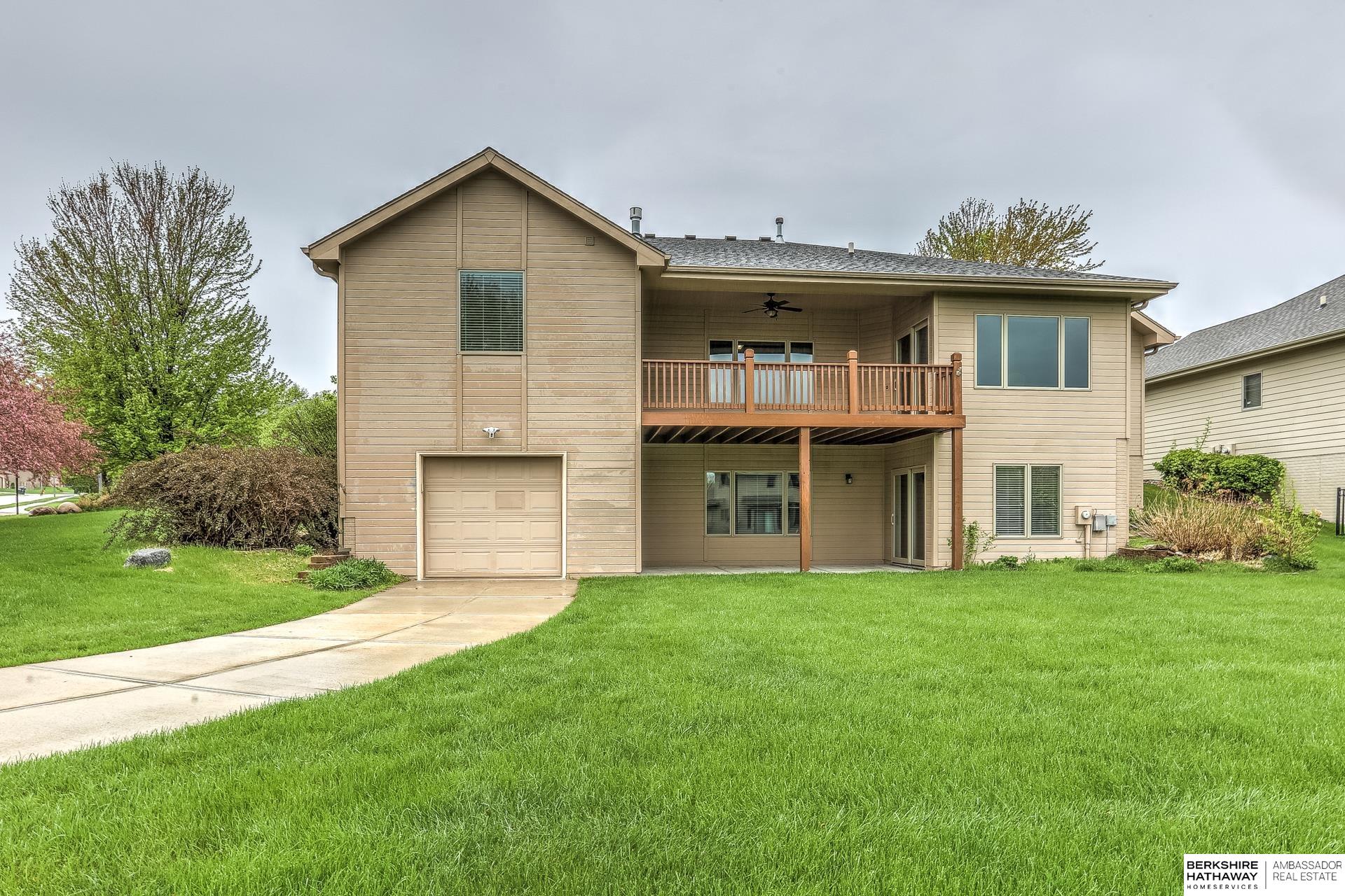 Omaha, Nebraska 68022, United States, 4 Bedrooms Bedrooms, ,3 BathroomsBathrooms,Residential,Pending,121268