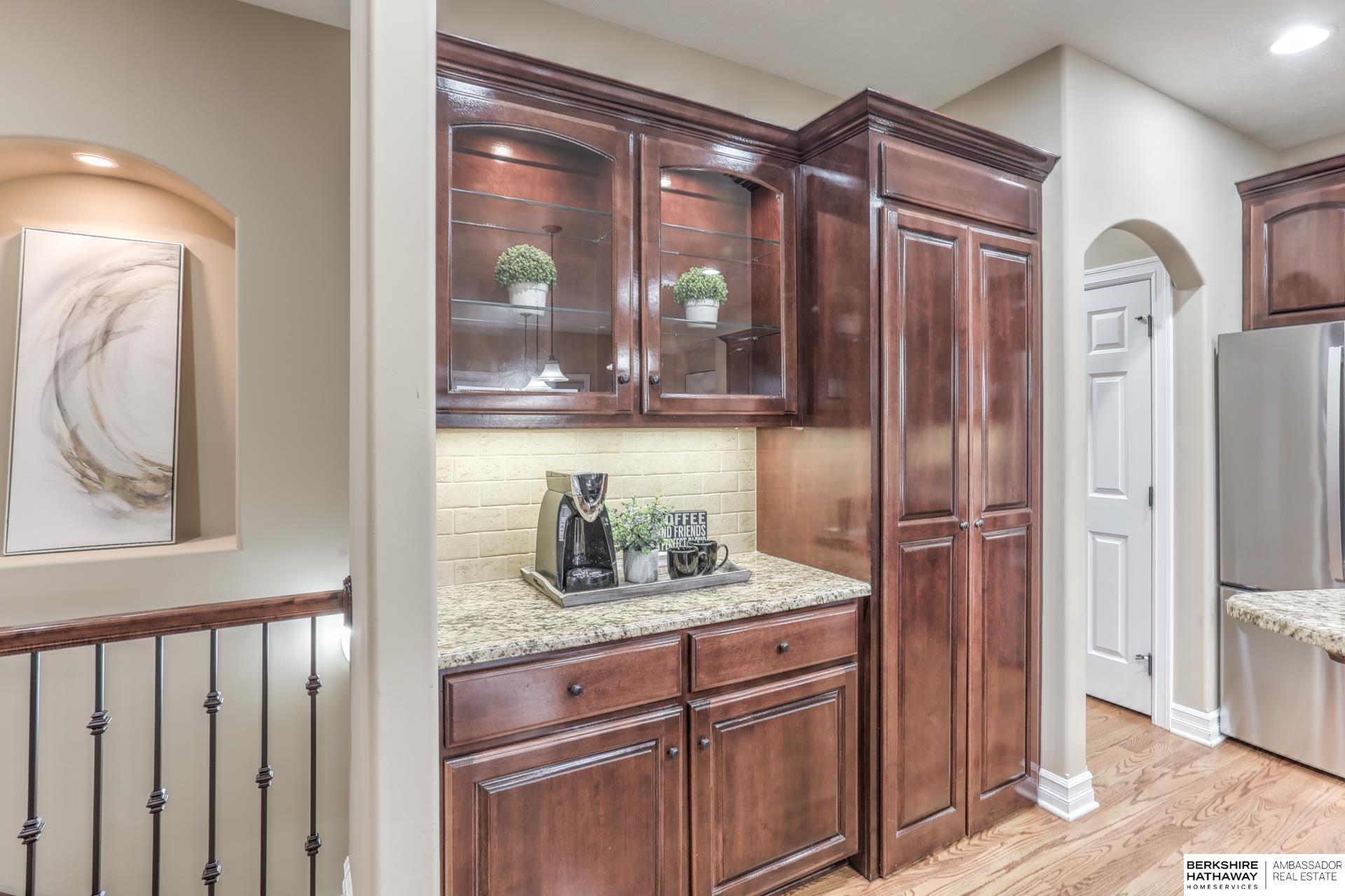 Omaha, Nebraska 68022, United States, 4 Bedrooms Bedrooms, ,3 BathroomsBathrooms,Residential,Pending,121268