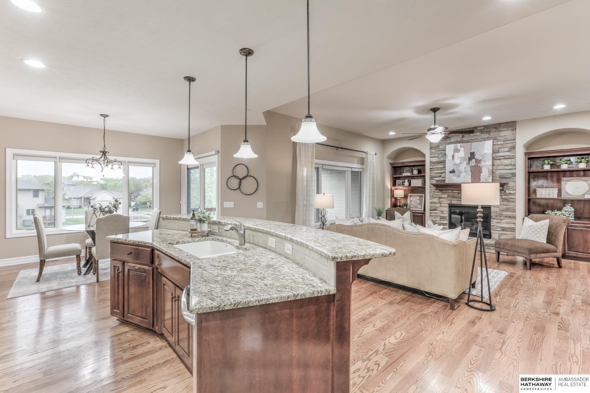 Omaha, Nebraska 68022, United States, 4 Bedrooms Bedrooms, ,3 BathroomsBathrooms,Residential,Pending,121268