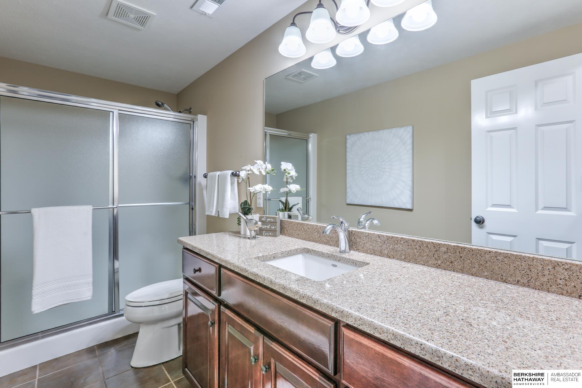 Omaha, Nebraska 68022, United States, 4 Bedrooms Bedrooms, ,3 BathroomsBathrooms,Residential,Pending,121268