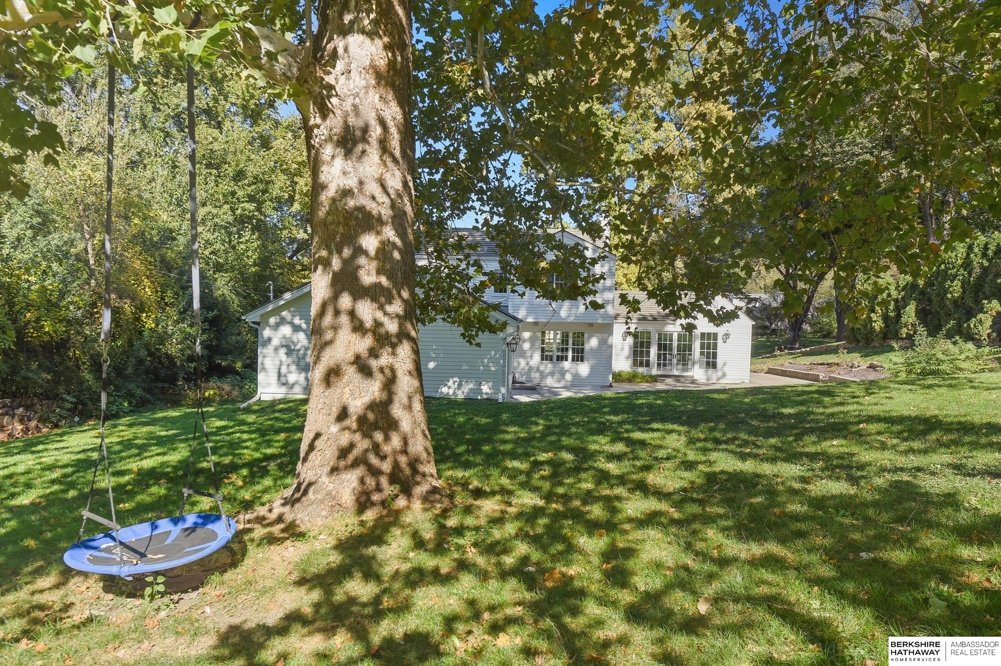 Omaha, Nebraska 68124, United States, 3 Bedrooms Bedrooms, ,2 BathroomsBathrooms,Residential,Active,232508