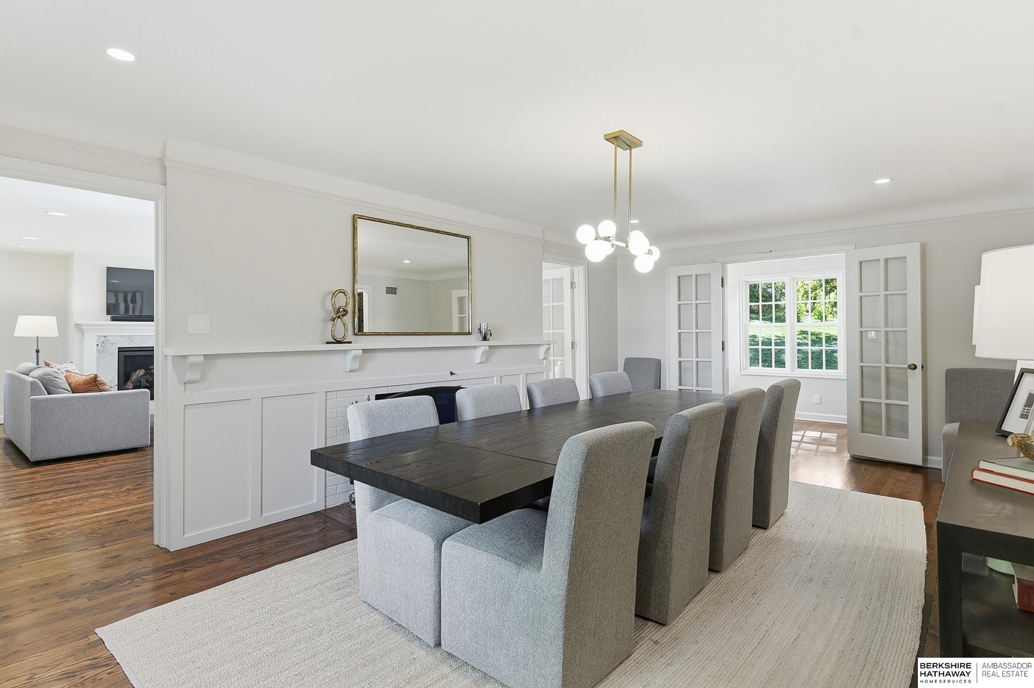 Omaha, Nebraska 68124, United States, 3 Bedrooms Bedrooms, ,2 BathroomsBathrooms,Residential,Active,232508