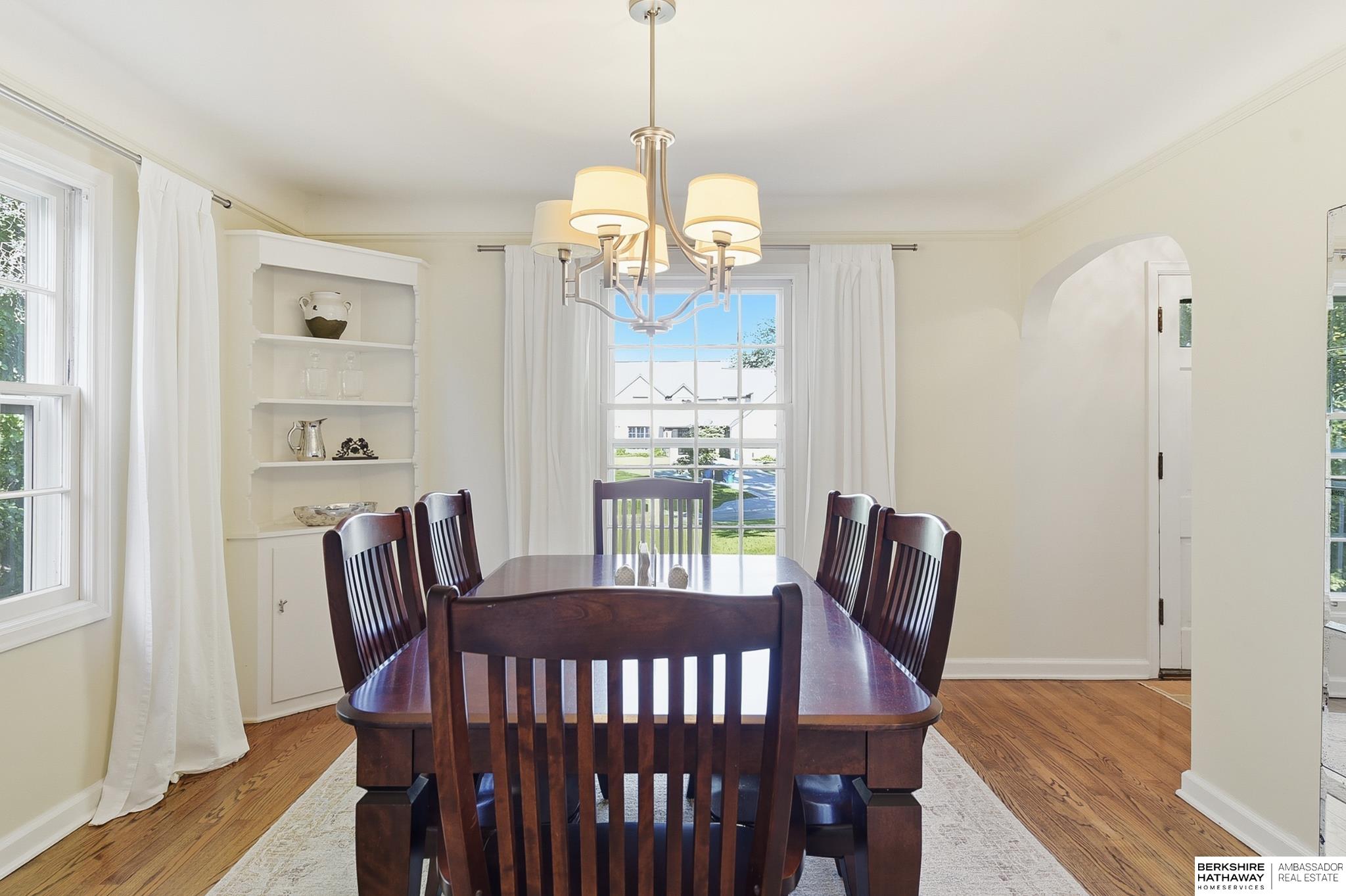 Omaha, Nebraska 68124, United States, 3 Bedrooms Bedrooms, ,2 BathroomsBathrooms,Residential,Active,232508