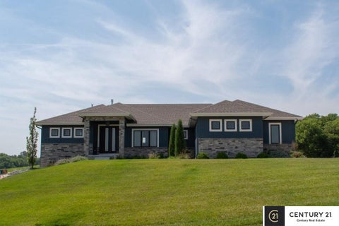 Photo of 22505 Orchard Plaza, Elkhorn, NE 68022 (MLS # 22603584)