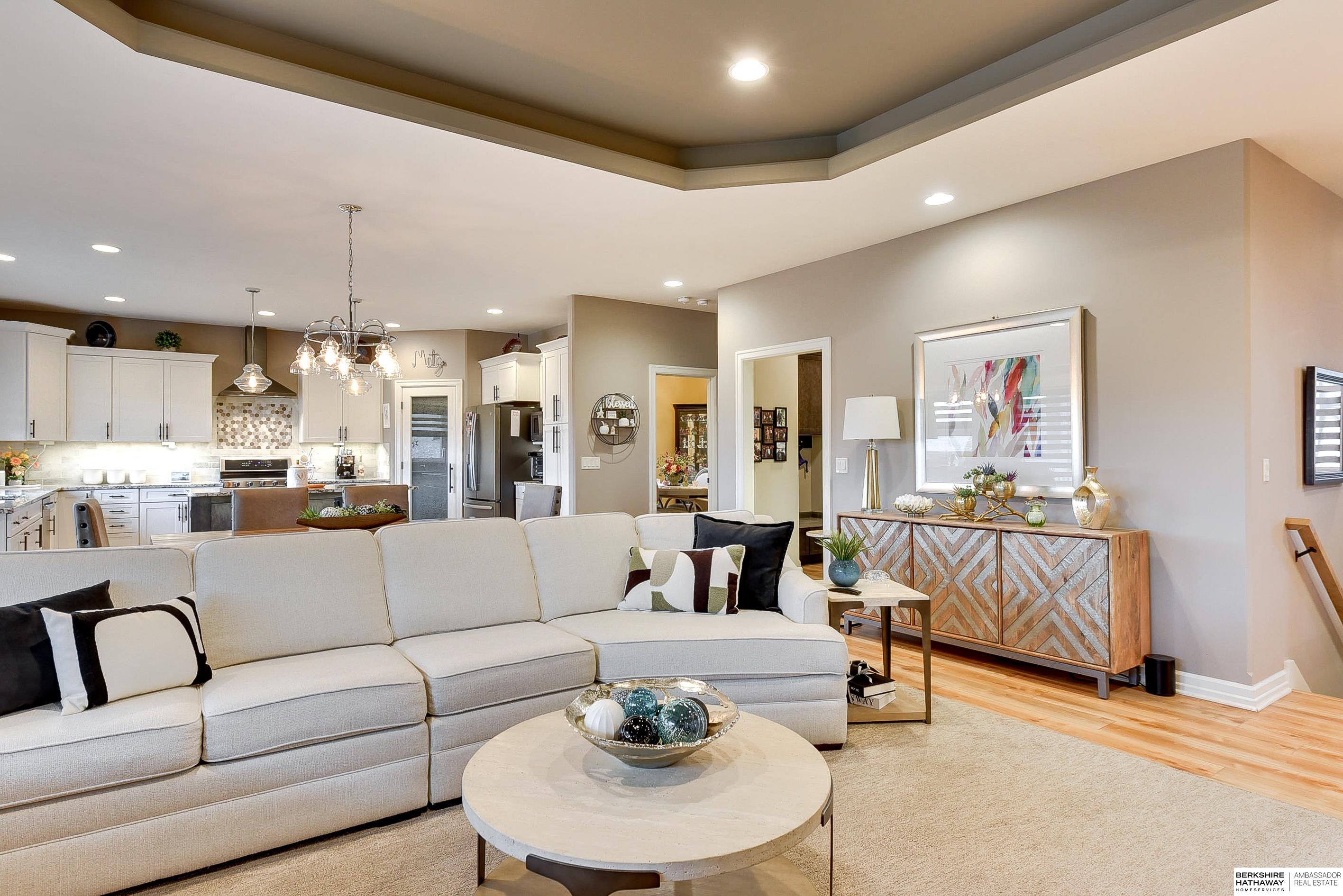 Bennington, Nebraska 68007, United States, 4 Bedrooms Bedrooms, ,3 BathroomsBathrooms,Residential,Active,159744