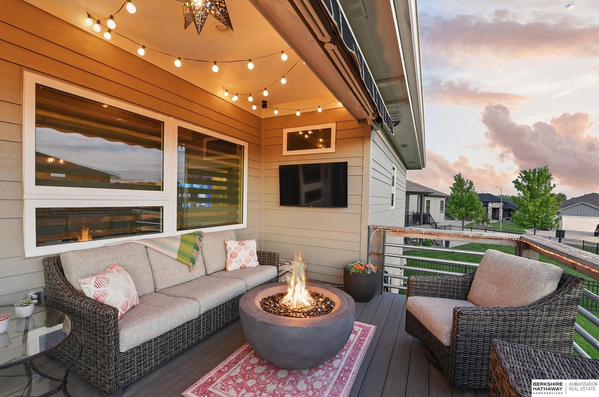 Bennington, Nebraska 68007, United States, 4 Bedrooms Bedrooms, ,3 BathroomsBathrooms,Residential,Active,159744