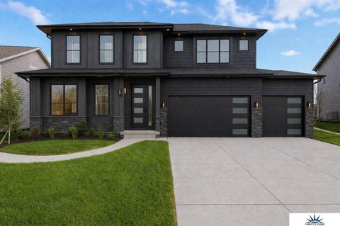 Photo of 4306 S 211th Street, Elkhorn, NE 68022 (MLS # 22609847)