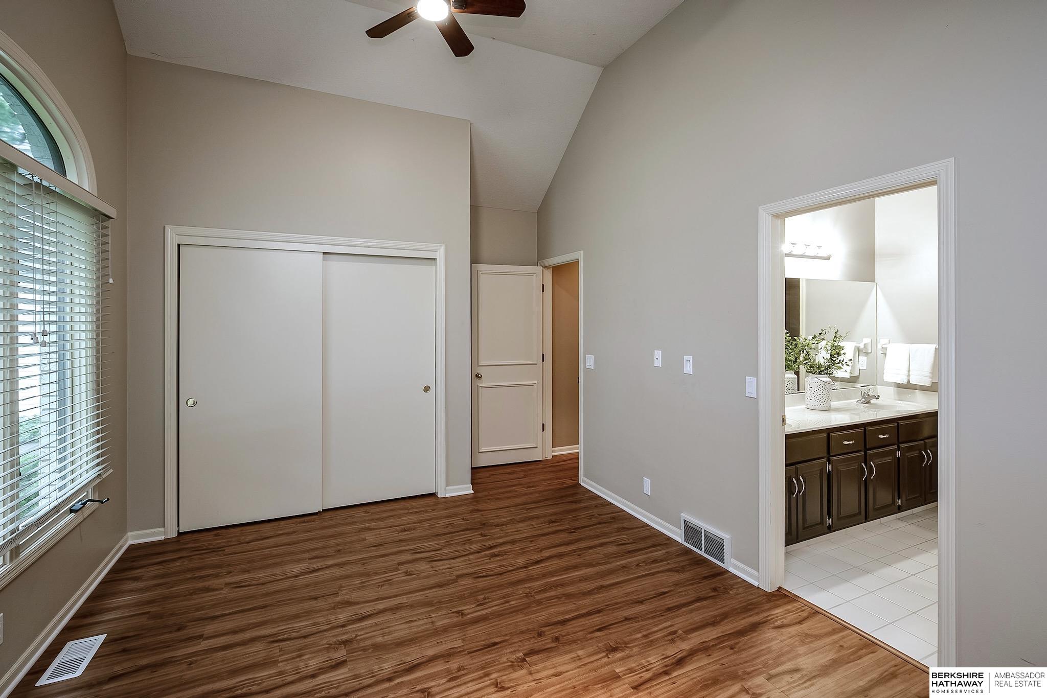 Omaha, Nebraska 68137, United States, 3 Bedrooms Bedrooms, ,3 BathroomsBathrooms,Residential,Active,159908