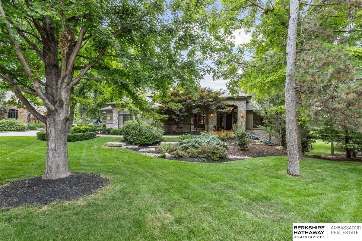 Omaha, Nebraska 68130, United States, 6 Bedrooms Bedrooms, ,5 BathroomsBathrooms,Residential,Active,174230