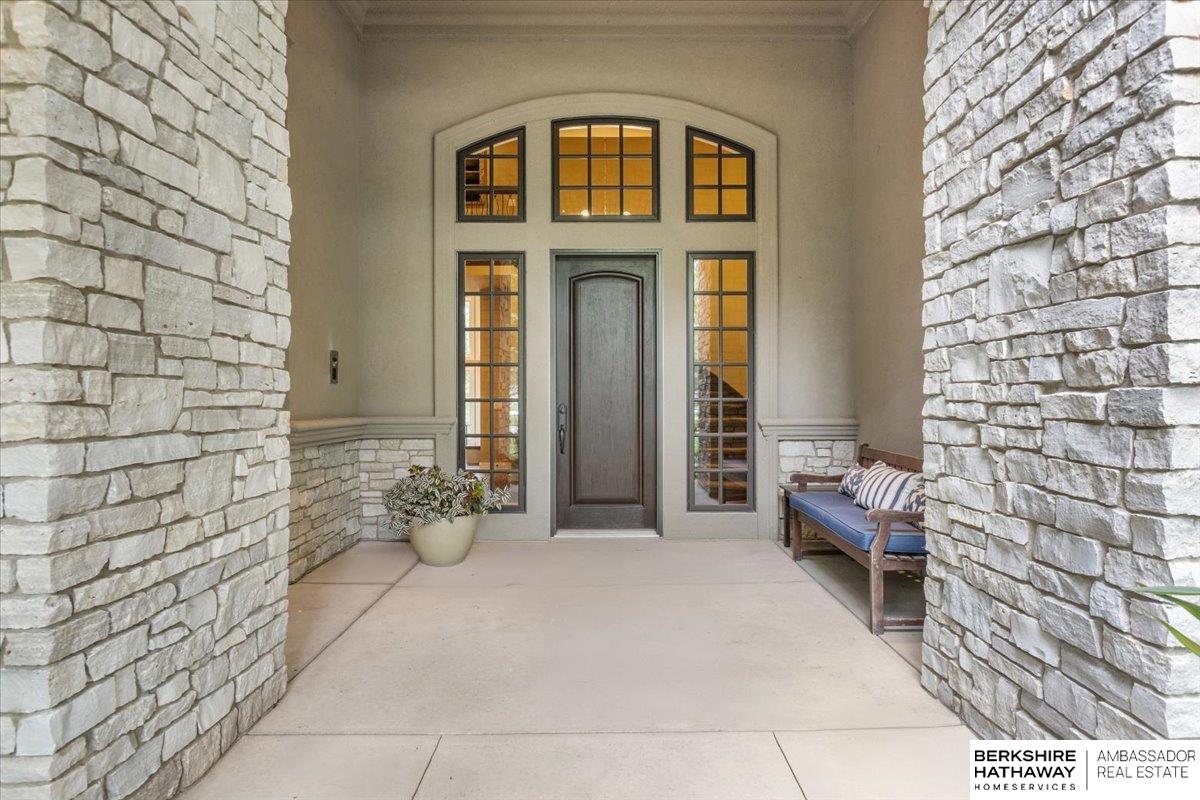 Omaha, Nebraska 68130, United States, 6 Bedrooms Bedrooms, ,5 BathroomsBathrooms,Residential,Active,174230