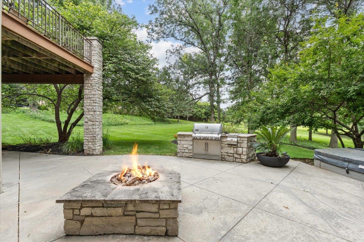 Omaha, Nebraska 68130, United States, 6 Bedrooms Bedrooms, ,5 BathroomsBathrooms,Residential,Active,174230