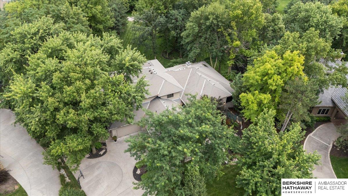 Omaha, Nebraska 68130, United States, 6 Bedrooms Bedrooms, ,5 BathroomsBathrooms,Residential,Active,174230