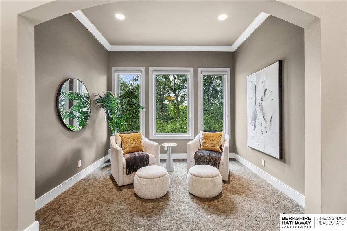 Omaha, Nebraska 68130, United States, 6 Bedrooms Bedrooms, ,5 BathroomsBathrooms,Residential,Active,174230