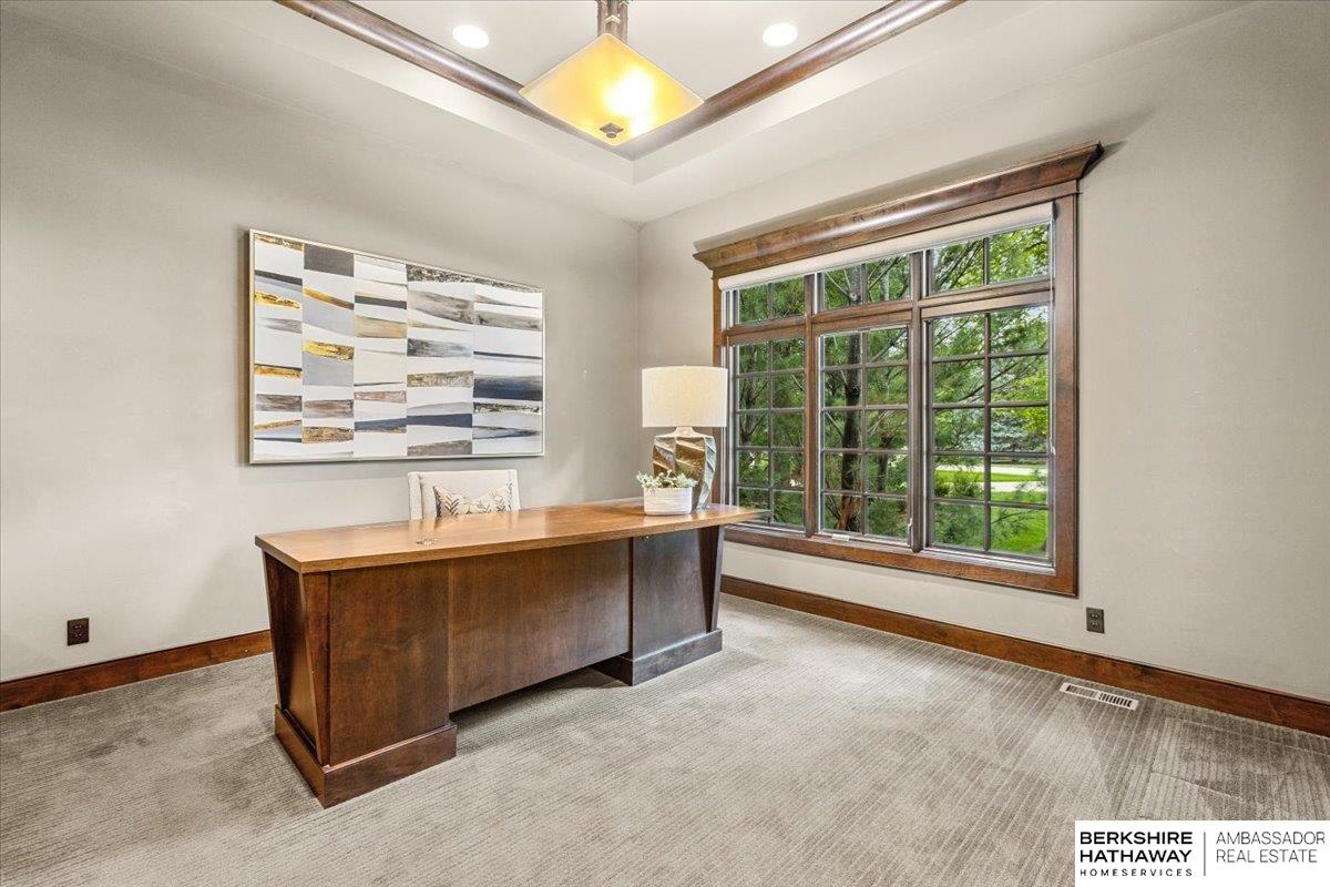 Omaha, Nebraska 68130, United States, 6 Bedrooms Bedrooms, ,5 BathroomsBathrooms,Residential,Active,174230