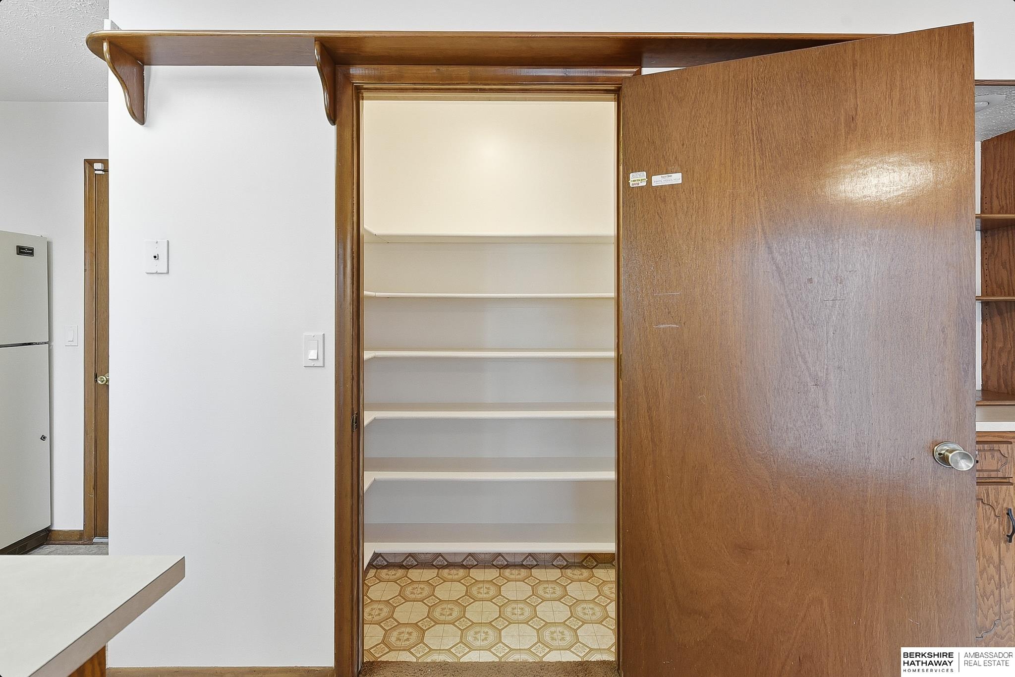 Bellevue, Nebraska 68123, United States, 3 Bedrooms Bedrooms, ,2 BathroomsBathrooms,Residential,Active,256628