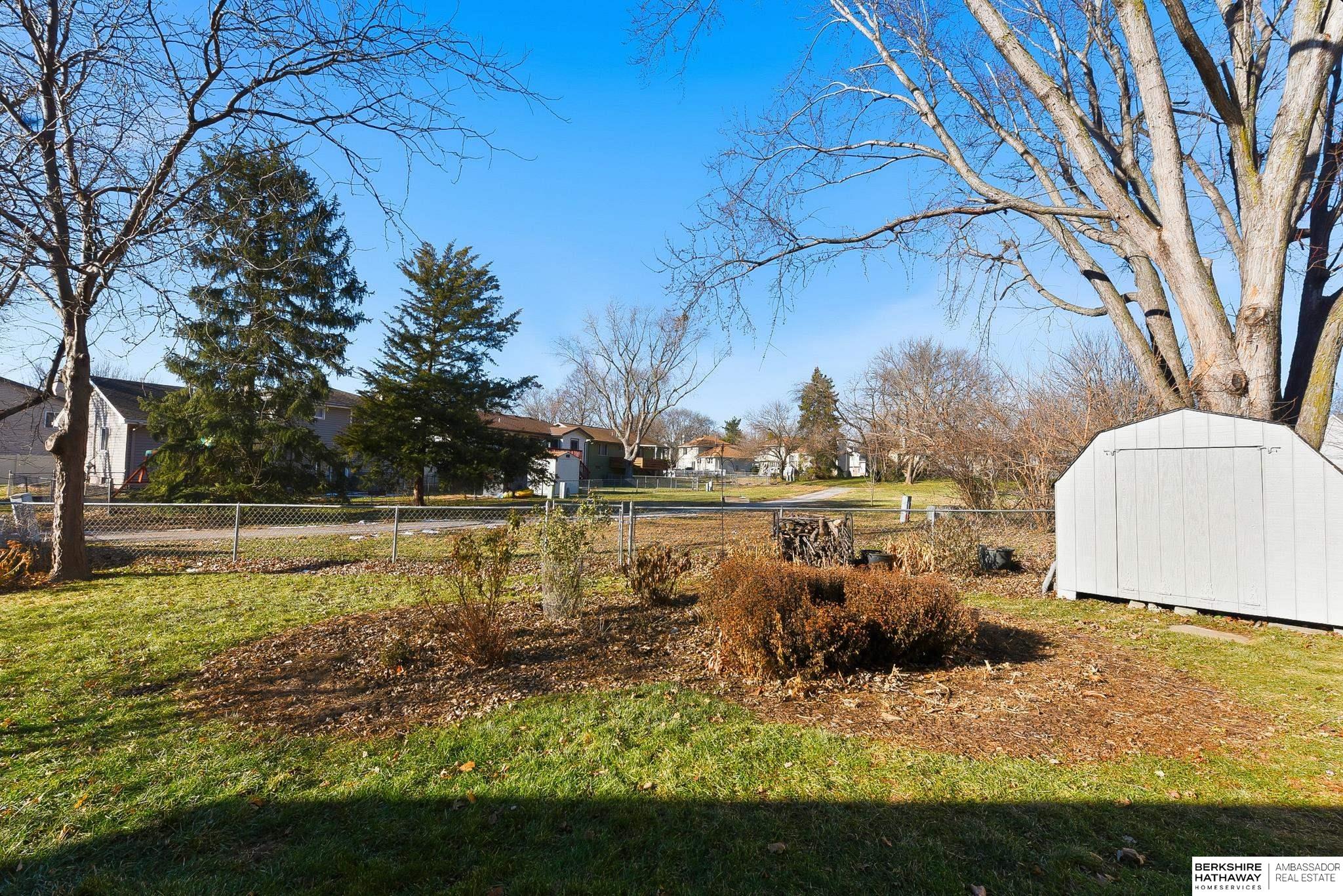 Bellevue, Nebraska 68123, United States, 3 Bedrooms Bedrooms, ,2 BathroomsBathrooms,Residential,Active,256628