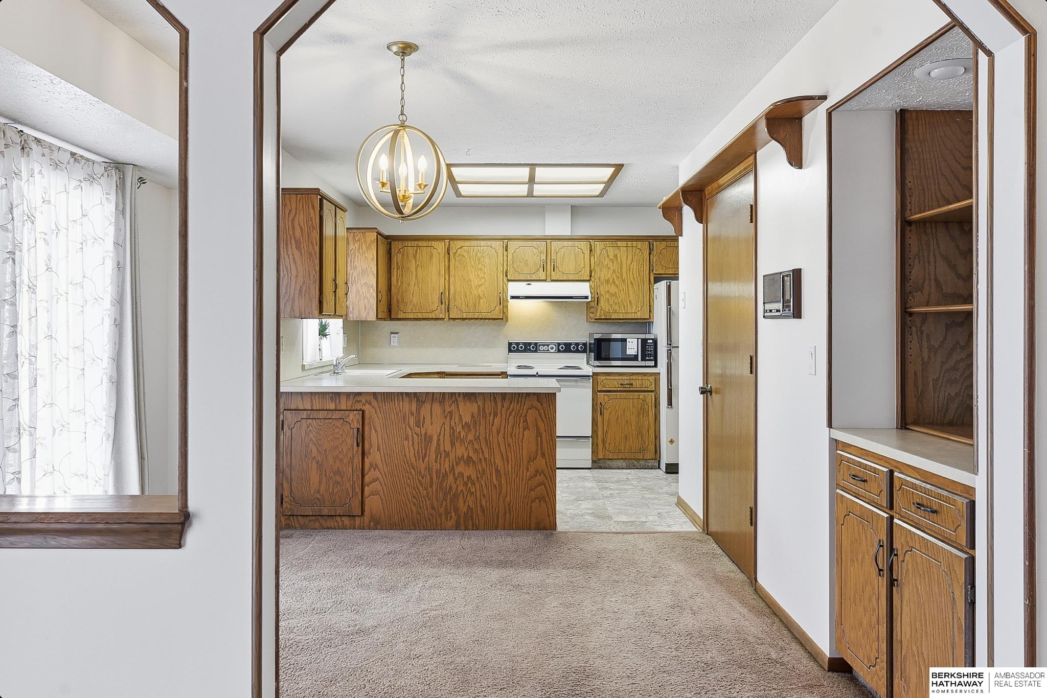 Bellevue, Nebraska 68123, United States, 3 Bedrooms Bedrooms, ,2 BathroomsBathrooms,Residential,Active,256628