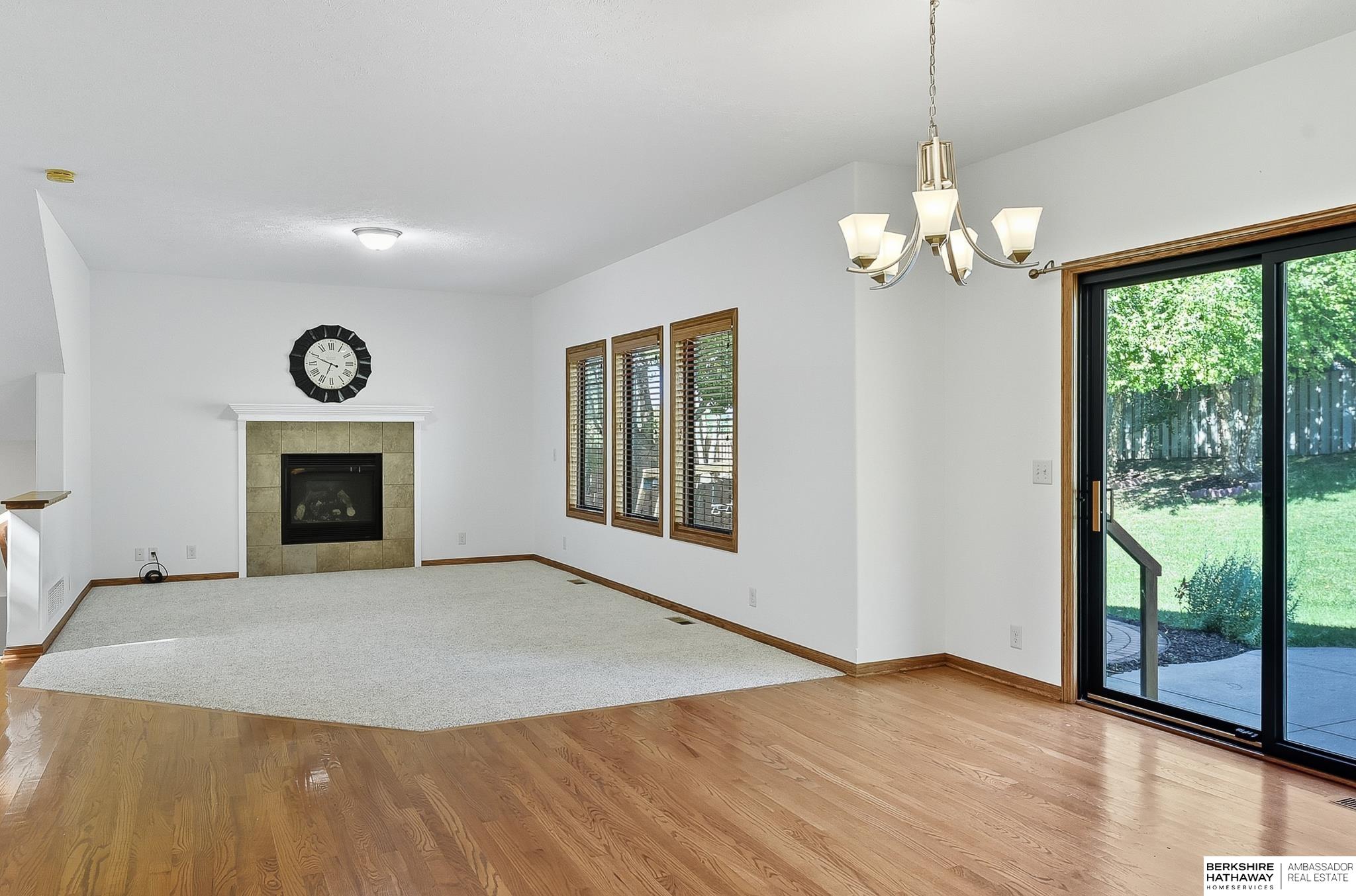 Elkhorn, Nebraska 68022, United States, 4 Bedrooms Bedrooms, ,2 BathroomsBathrooms,Residential,Active,221339