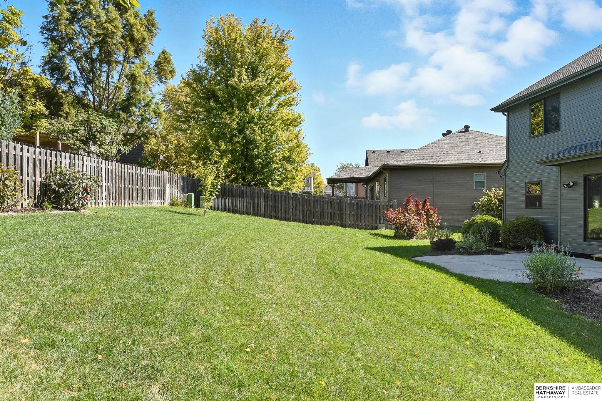 Elkhorn, Nebraska 68022, United States, 4 Bedrooms Bedrooms, ,2 BathroomsBathrooms,Residential,Active,221339