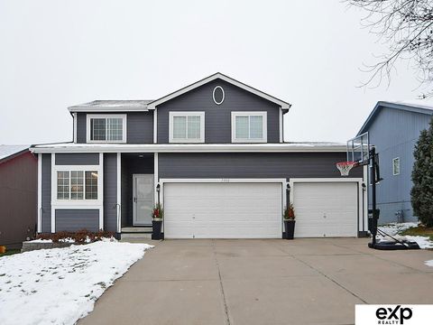 Photo of 7350 S 183rd Street, Omaha, NE 68136 (MLS # 22534591)