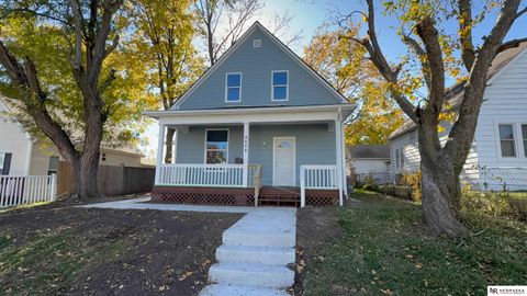 Photo of 3719 X Street, Omaha, NE 68107 (MLS # 22532298)