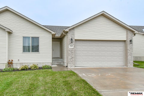Photo of 2510 N 87Th Street, Lincoln, NE 68507 (MLS # 22621060)