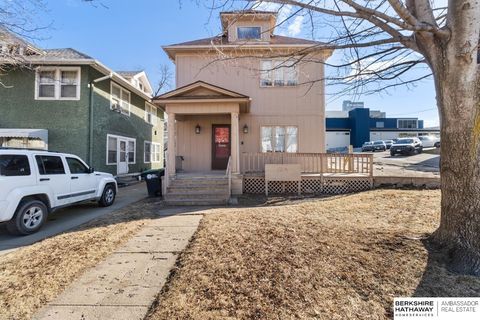 Photo of 115 N 36th Street, Omaha, NE 68131 (MLS # 22604353)