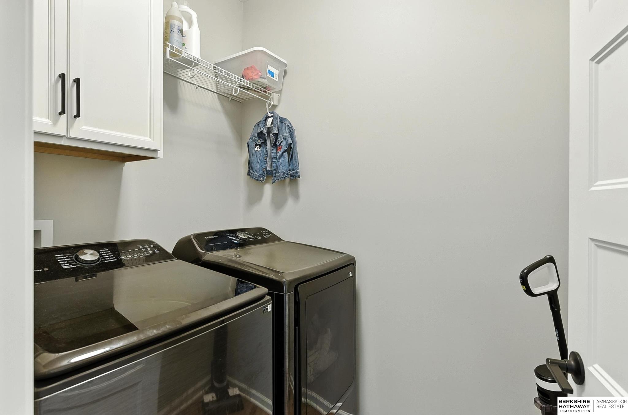 Bennington, Nebraska 68007, United States, 4 Bedrooms Bedrooms, ,2 BathroomsBathrooms,Residential,Active,156577