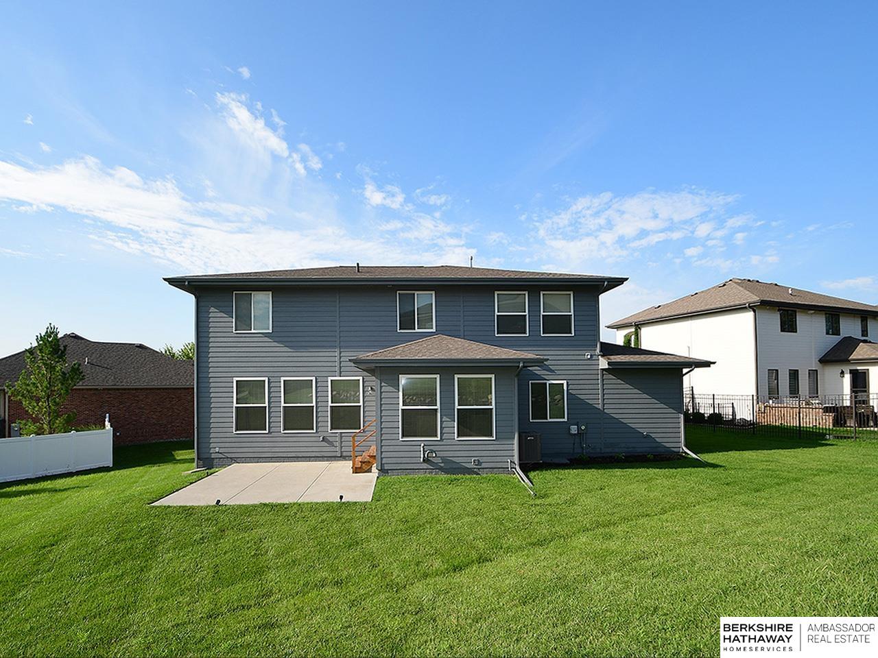 Omaha, Nebraska 68022, United States, 5 Bedrooms Bedrooms, ,4 BathroomsBathrooms,Residential,Active,229031