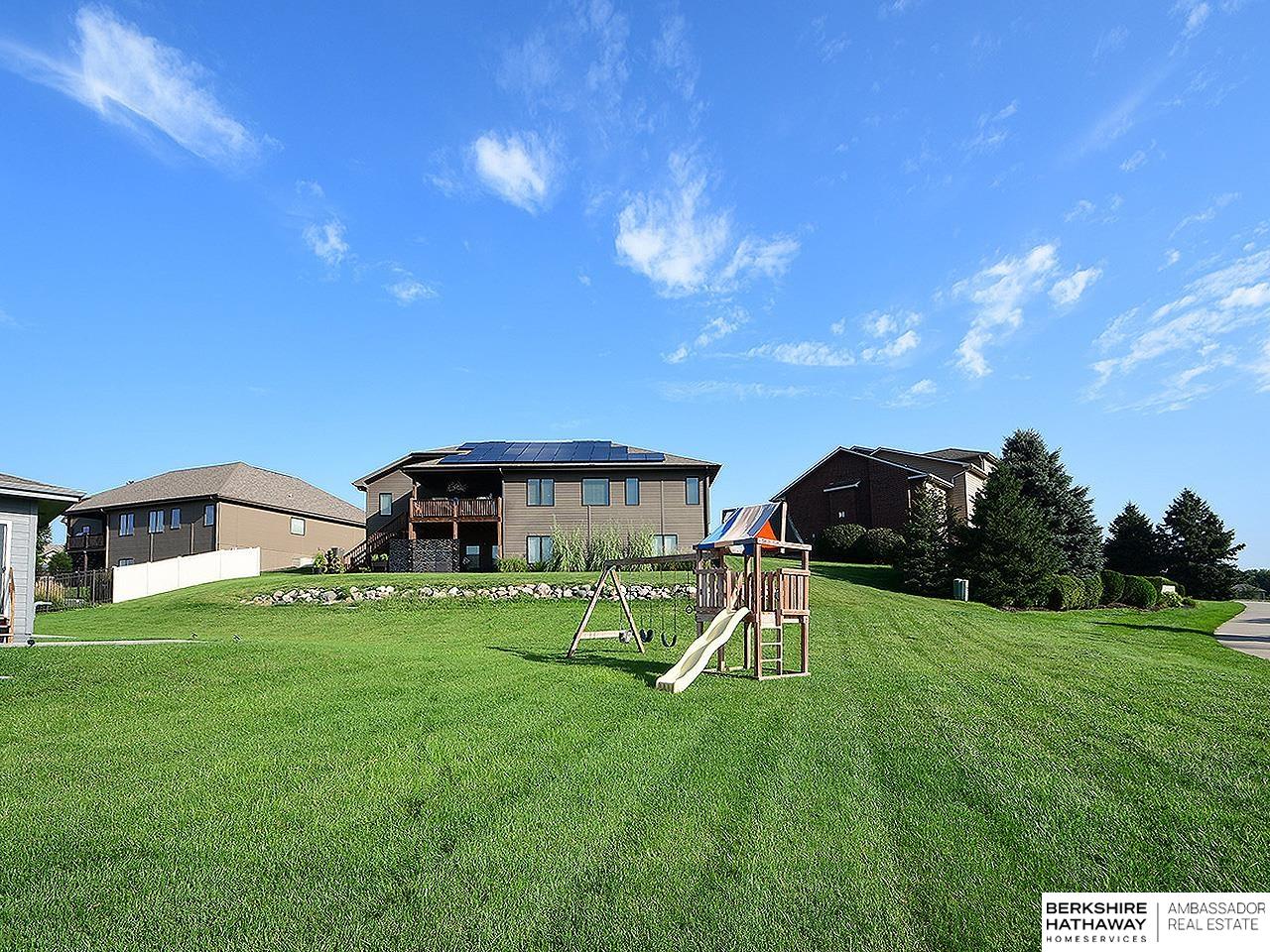 Omaha, Nebraska 68022, United States, 5 Bedrooms Bedrooms, ,4 BathroomsBathrooms,Residential,Active,229031