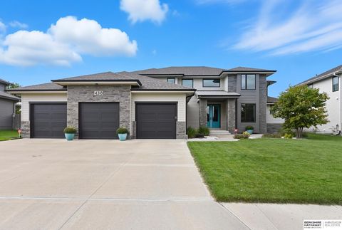 Photo of 4318 N 191st Street, Elkhorn, NE 68022 (MLS # 22525875)