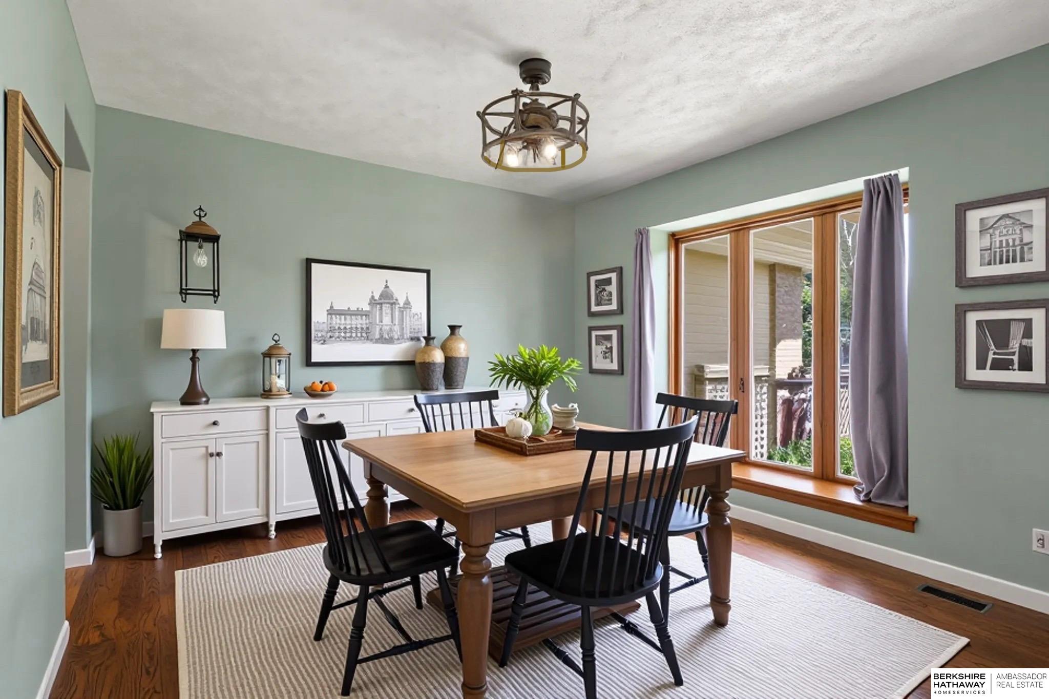 Glenwood, Iowa 51534, United States, 5 Bedrooms Bedrooms, ,4 BathroomsBathrooms,Residential,Active,177119