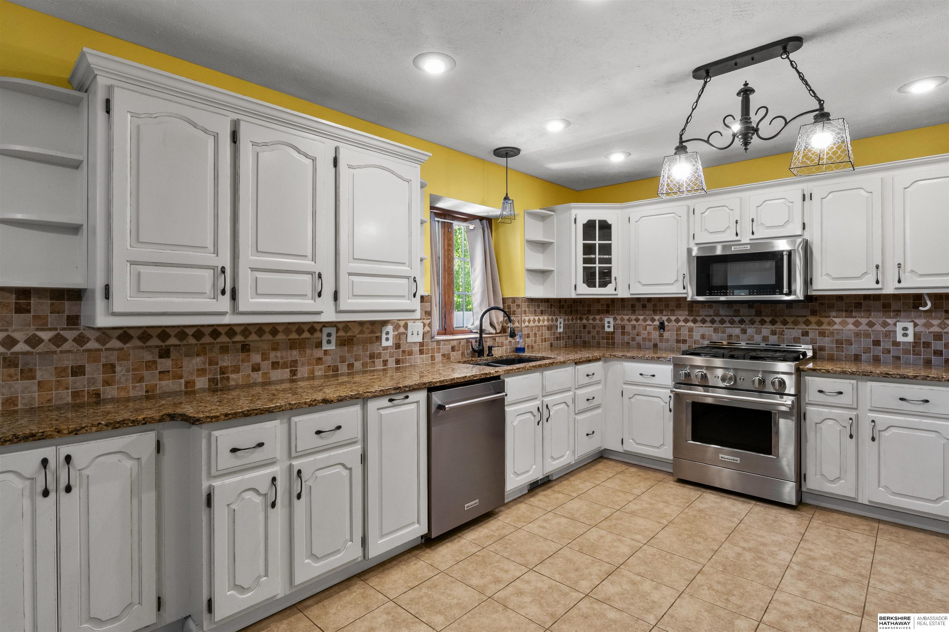 Glenwood, Iowa 51534, United States, 5 Bedrooms Bedrooms, ,4 BathroomsBathrooms,Residential,Active,177119