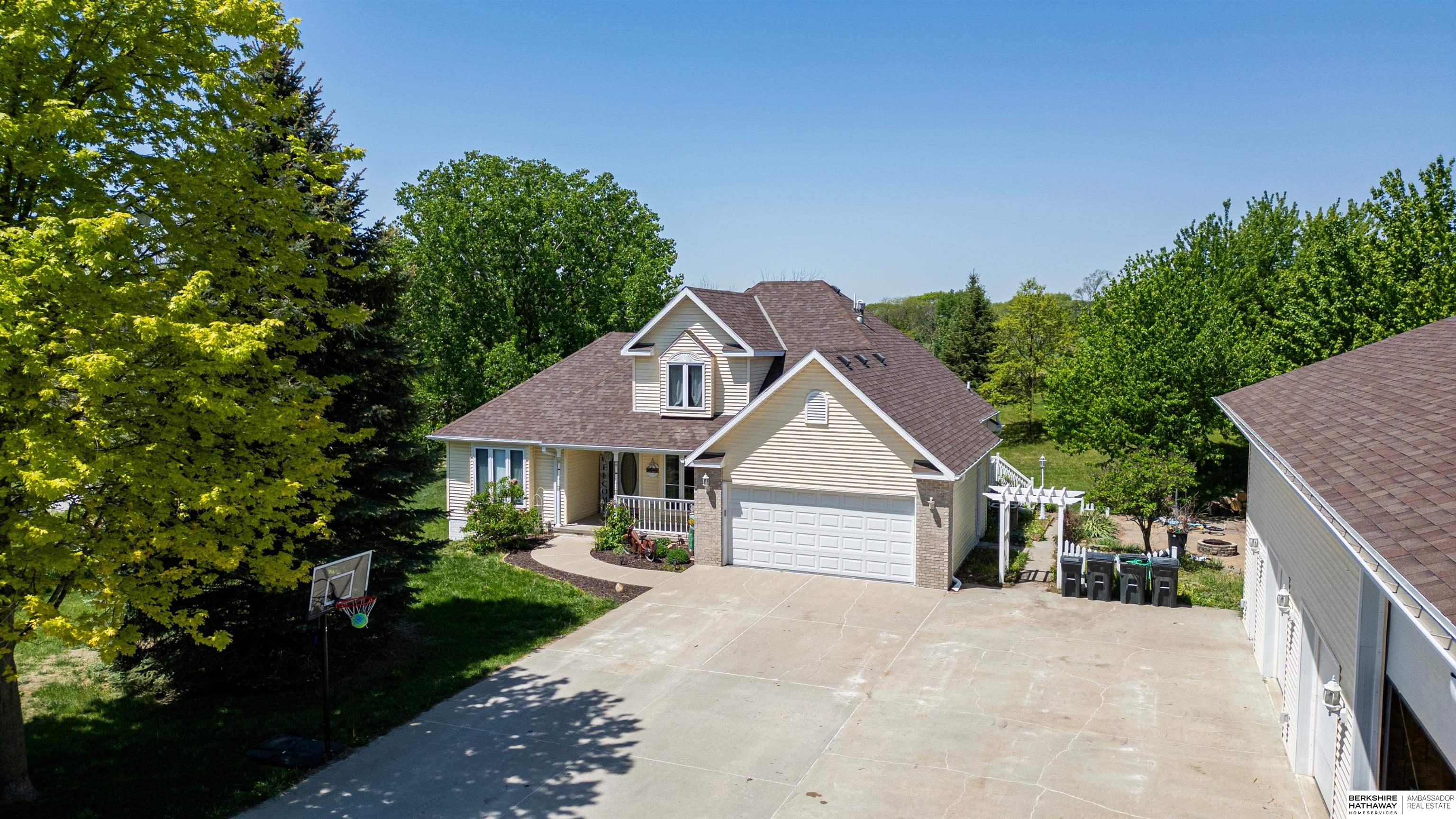 Glenwood, Iowa 51534, United States, 5 Bedrooms Bedrooms, ,4 BathroomsBathrooms,Residential,Active,177119