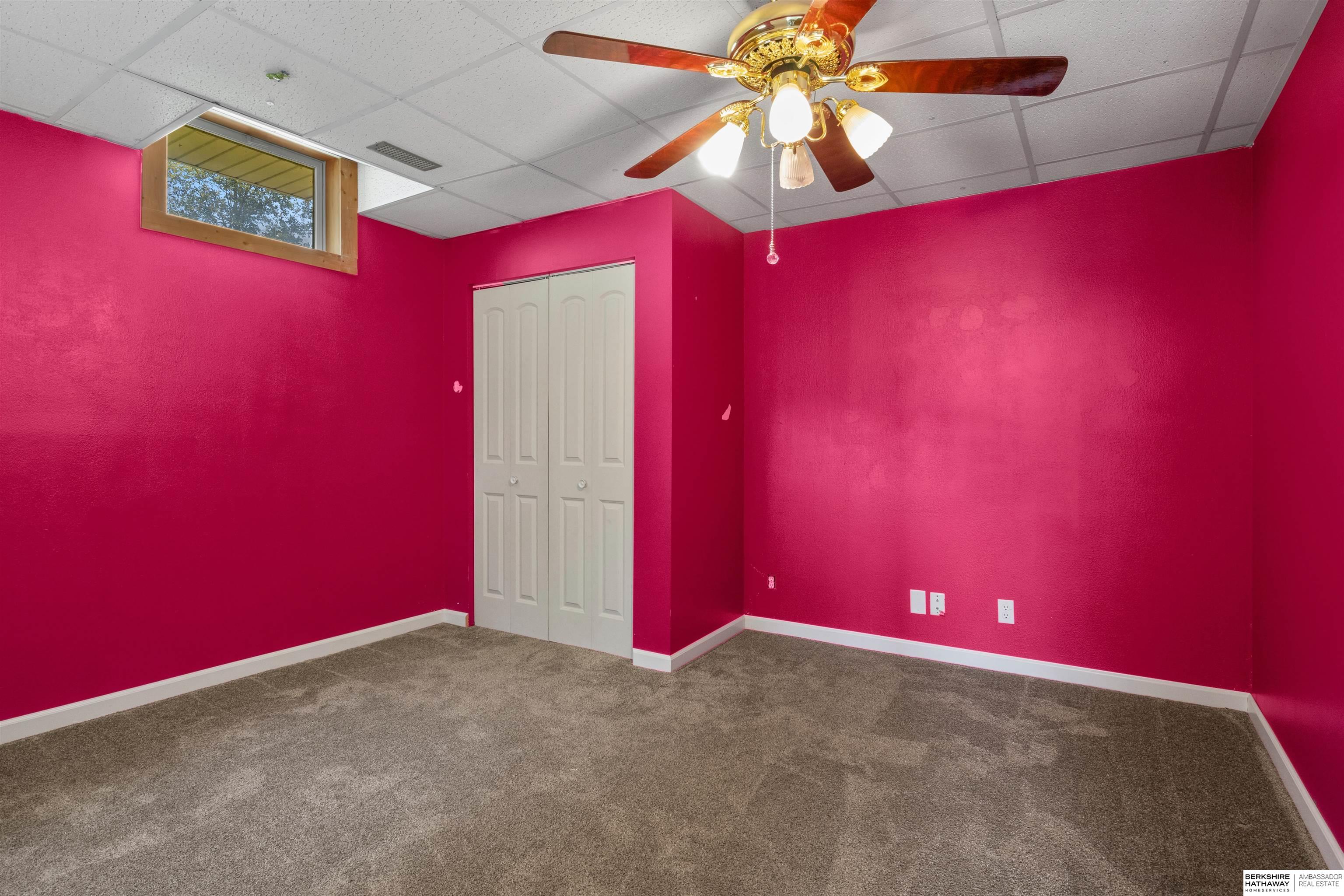 Glenwood, Iowa 51534, United States, 5 Bedrooms Bedrooms, ,4 BathroomsBathrooms,Residential,Active,177119