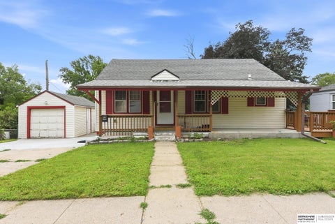 Photo of 3403 N 63rd Street, Omaha, NE 68104 (MLS # 22618012)