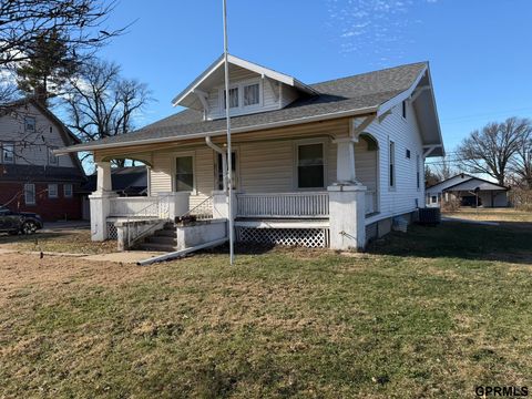 Photo of 1527 H Street, Fairbury, NE 68352 (MLS # 22535034)