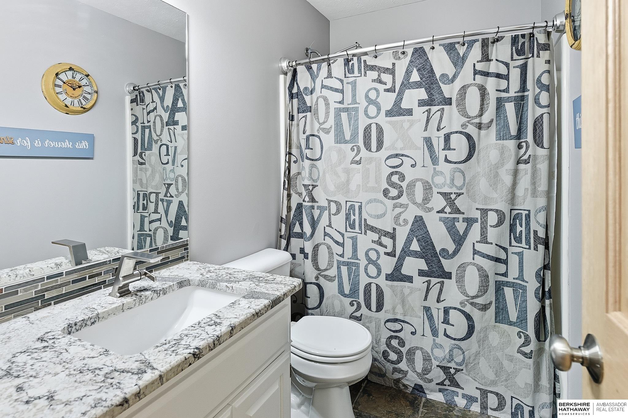 Omaha, Nebraska 68136, United States, 4 Bedrooms Bedrooms, ,2 BathroomsBathrooms,Residential,Active,241779