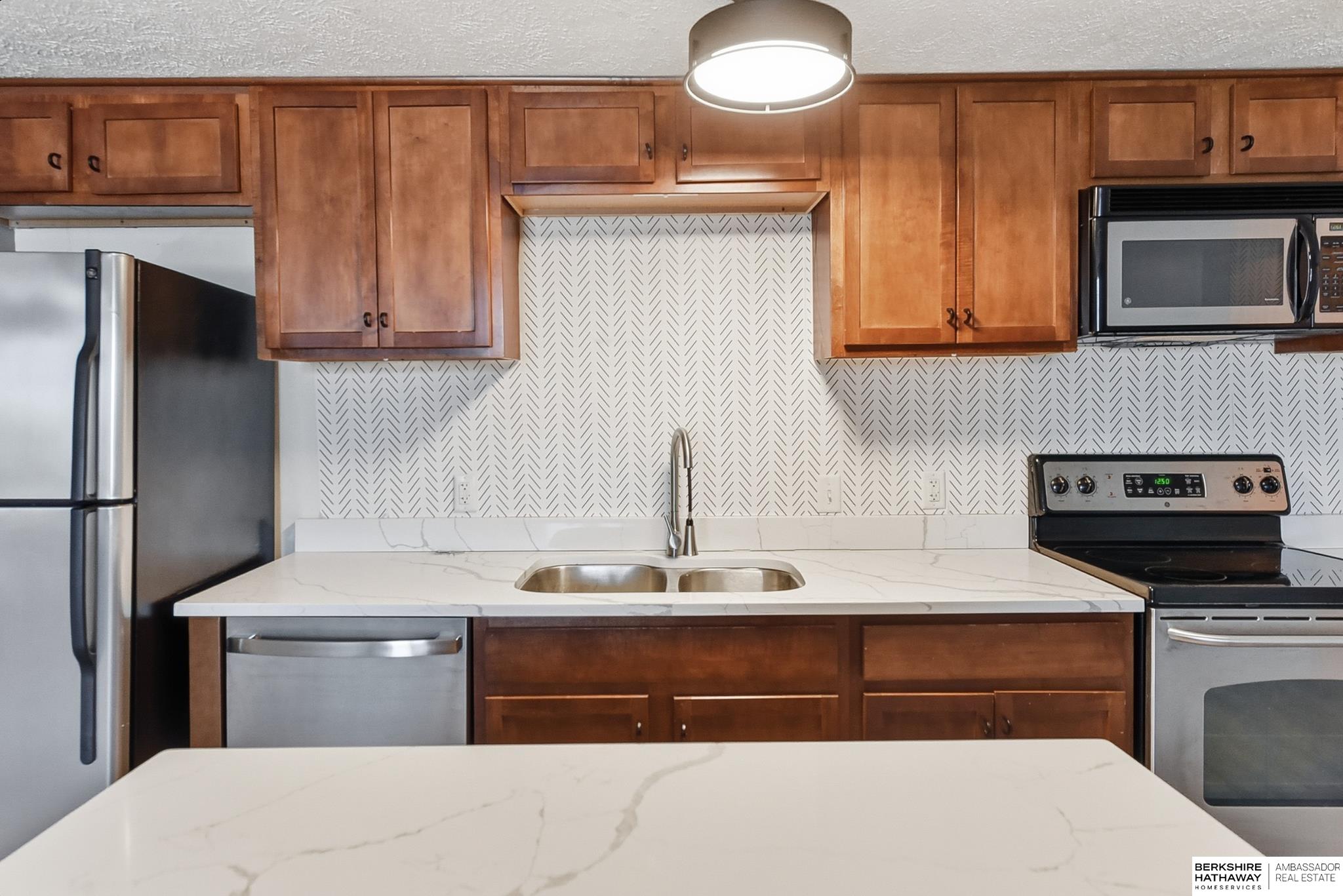 Omaha, Nebraska 68131, United States, 1 Bedroom Bedrooms, ,1 BathroomBathrooms,Residential,Active,252046