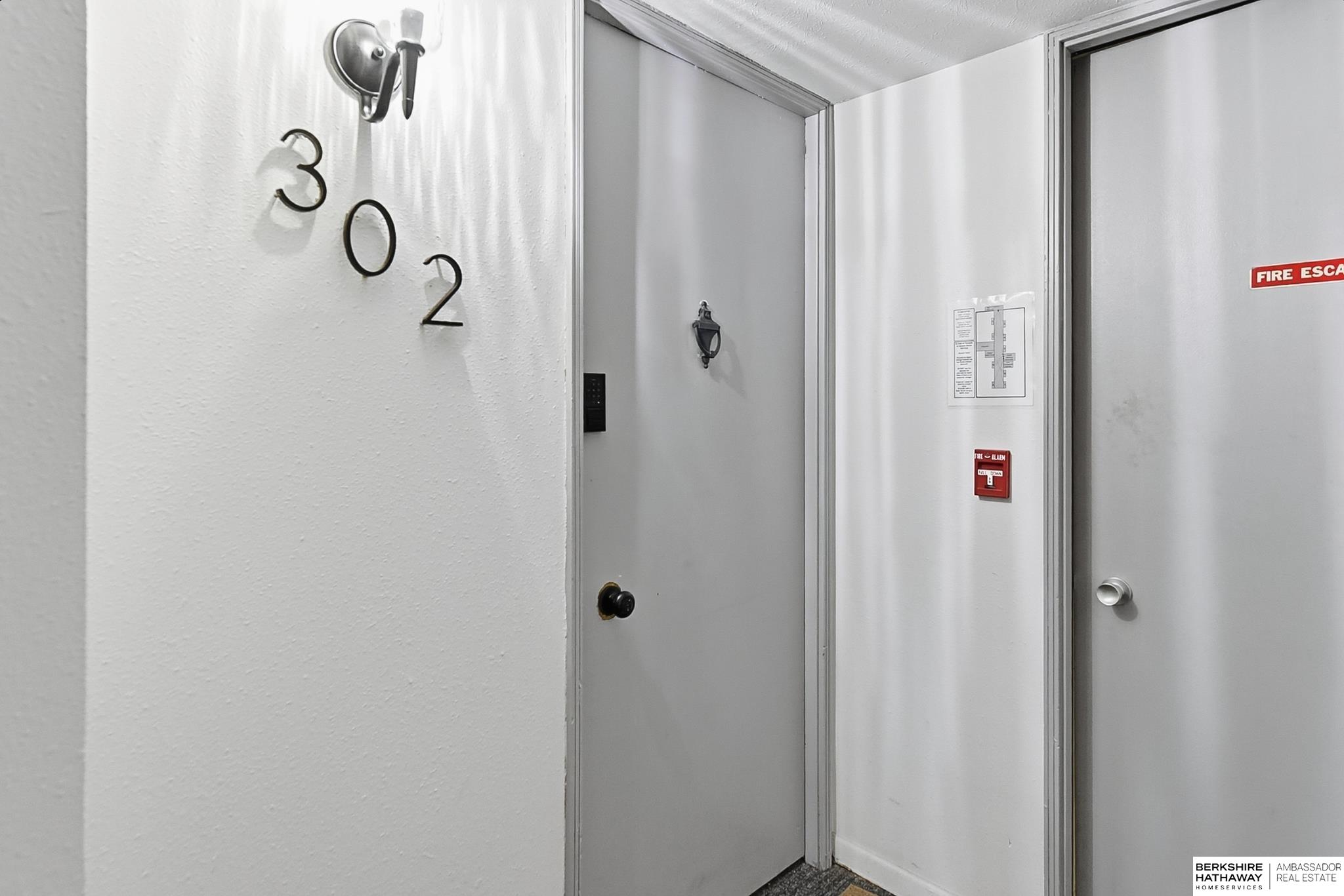 Omaha, Nebraska 68131, United States, 1 Bedroom Bedrooms, ,1 BathroomBathrooms,Residential,Active,252046