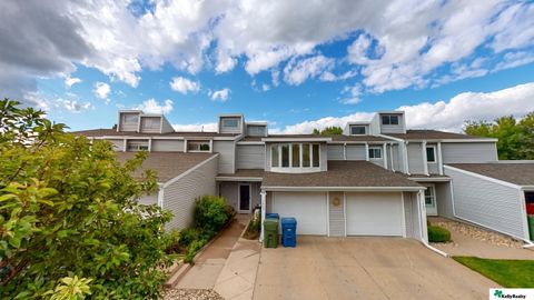 Photo of 1407 W 40th Street, Kearney, NE 68845 (MLS # 22614183)