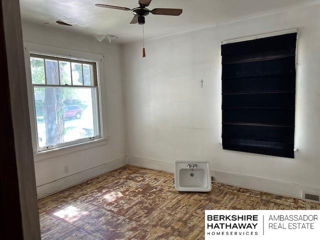 Omaha, Nebraska 68106, United States, 3 Bedrooms Bedrooms, ,1 BathroomBathrooms,Residential,Pending,126988